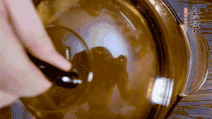 加山藥、毛豆再煮15分鐘。