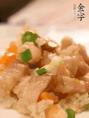 出鍋后撒點蔥花更香。